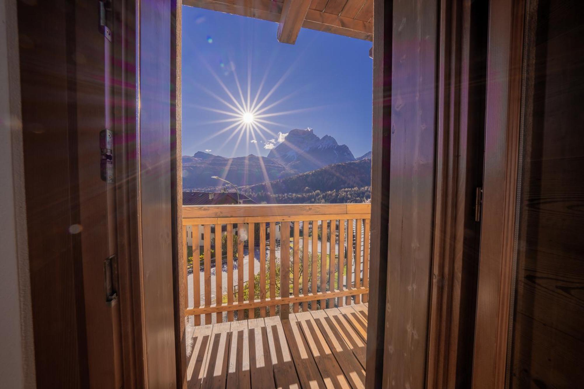 Nevesole Chalet - Charming Flat Near Dolomiti Ski Slopes San Vito di Cadore Zewnętrze zdjęcie